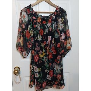 Romeo & Juliet Couture Black Floral Tunic Top Smocked Off Shoulder Neckline Sz M